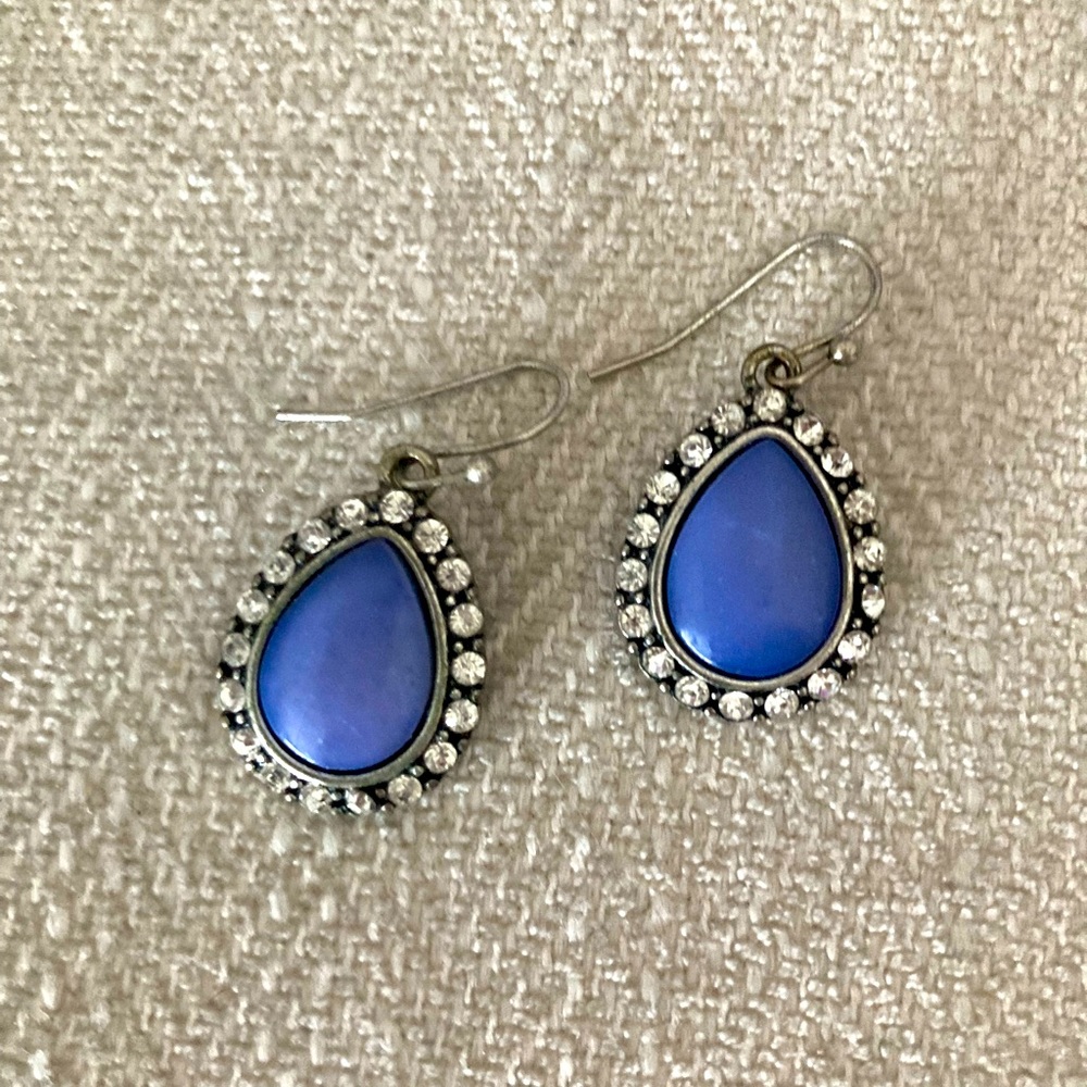 Tear drop earrings
